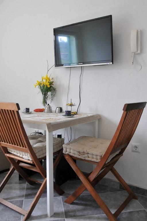 Apartment Stomorska Eksteriør bilde