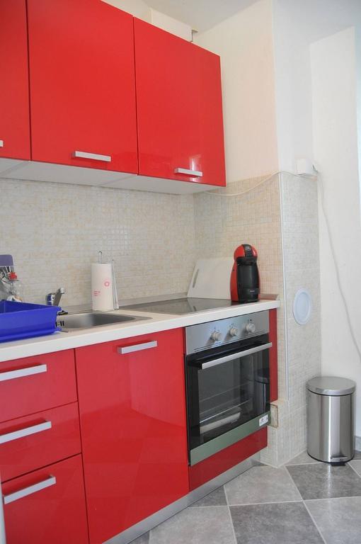 Apartment Stomorska Eksteriør bilde